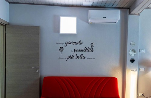 Piazza Apartamento | Homerez - Bonito apartamento para 2 pers. con balcón en Mondovì Piazza (CN)