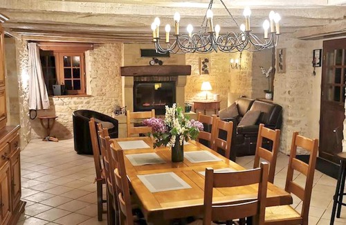 Prats-de-Carlux Casa | Homerez - Grande casa para 10 pers. con jardín y terraza en Prats-de-Carlux