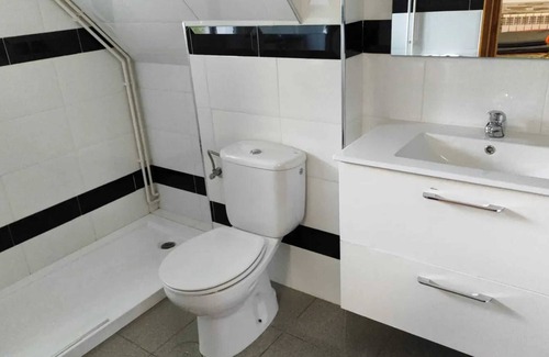 Touro Casa | Homerez - Big house for 9 ppl. with garden at Touro