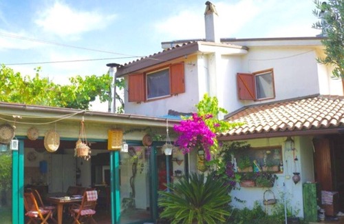 Treglio Villa | Homerez - Villa a 6 km de la playa para 10 pers. con piscina y jardín en Treglio