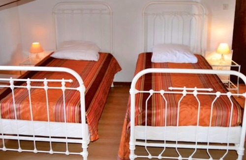 Montlauzun Villa | Homerez - Big villa for 10 ppl. with swimming-pool and terrace at Montlauzun
