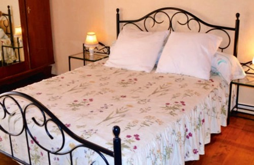 Montlauzun Villa | Homerez - Big villa for 10 ppl. with swimming-pool and terrace at Montlauzun
