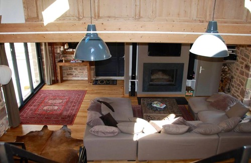 Noailhac Villa | Homerez - Big villa for 9 ppl. with swimming-pool and terrace at Noailhac