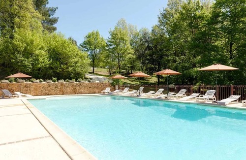 Sarlat-la-Caneda Chalet De Esquí | Homerez - Cabaña Sarlat-la-Canéda