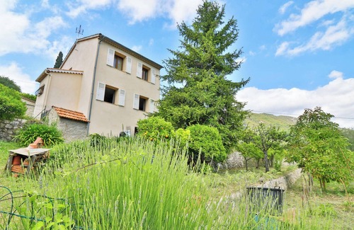 Le Bar-sur-Loup Apartamento | Homerez - Apt encantador - Le Bar-sur-Loup
