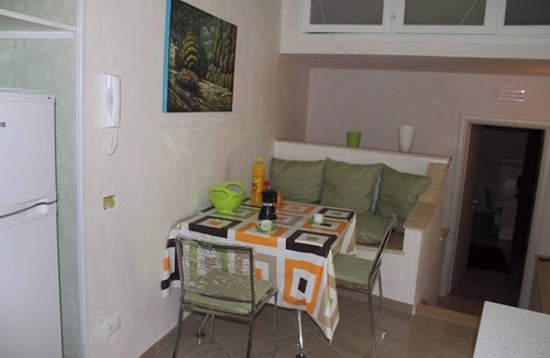 Alcamo Historic Center Apartamento | Homerez - Apartamento encantador en Alcamo 45m² + Balcón