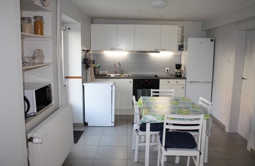 Gottenhouse Casa | Homerez - Casa encantadora en Gottenhouse + Jardín