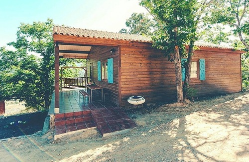 Cañamero Casa | Homerez - Encantadora casa en Cañamero con piscina compartida