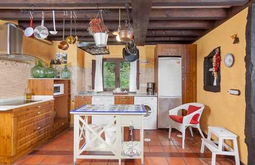 Escobedo de Camargo Casa | Homerez - Casa con Encanto en Calgar con Vista al Lago