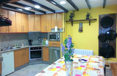 Cuntis Casa | Homerez - Charming house in Cuntis with private pool