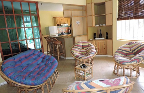Blue Bay Villa | Homerez - Encantadora villa en Blue Bay con piscina privada