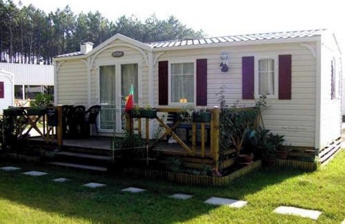 Burinhosa Casa | Homerez - Bungalow Confortable Cerca de Pataias con Piscina Compartida