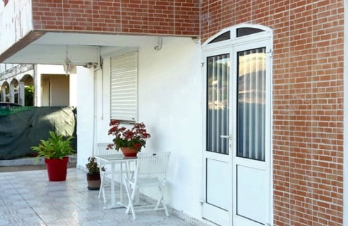 Point d'Or Apartamento | Homerez - Estudio, Les Abymes.