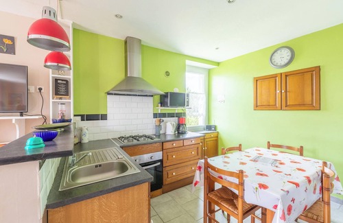 Rostrenen Casa | Homerez - Casa cómoda en Rostrenen con jardín y chimenea