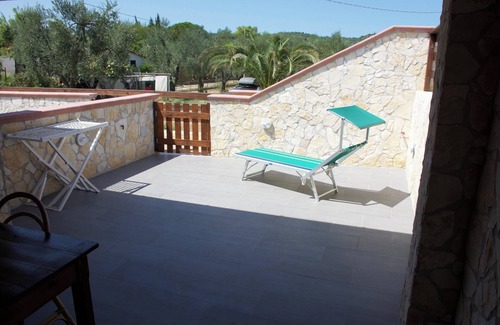 Montincello Apartamento | Homerez - Cosy apartment with terrace and garden in Vieste