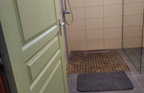 Sainte-Suzanne Apartamento | Homerez - Apto acogedor - Sainte Suzanne