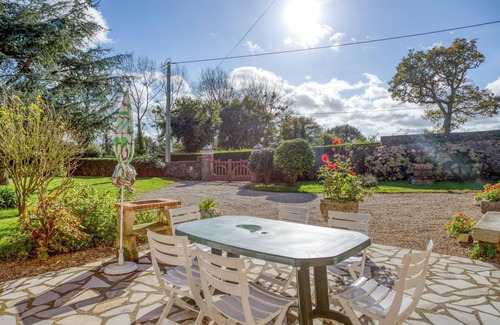 Pordic Casa | Homerez - Casa acogedora en Pordic con jardín y chimenea