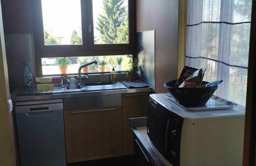 Viry Chalet De Esquí | Homerez - Acogedor chalet cerca de Viry con terraza y chimenea