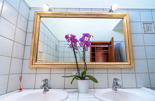 Arico Villa | Homerez - Spacious villa 1 km away from the beach for 6 ppl. with swimming-pool
