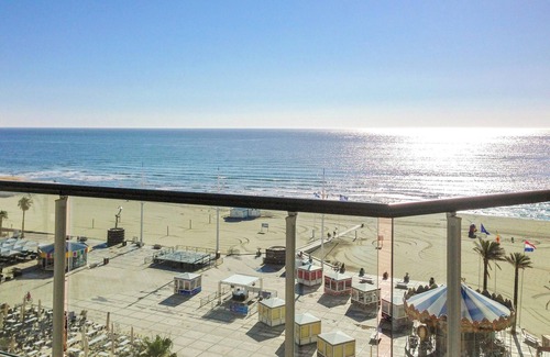 Mediterranee Apartamento | Homerez - Apartamento en Canet-en-Roussillon, vistas al mar