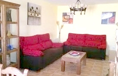 Castellar de Santiago Casa | Homerez - Casa a 15 km de la playa para 8 pers. en Castellar de Santiago