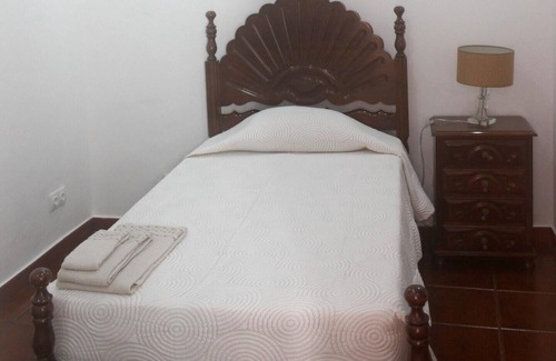 Angra do Heroismo Casa | Homerez - House 1 km away from the beach for 4 ppl. at São Mateus da Calheta