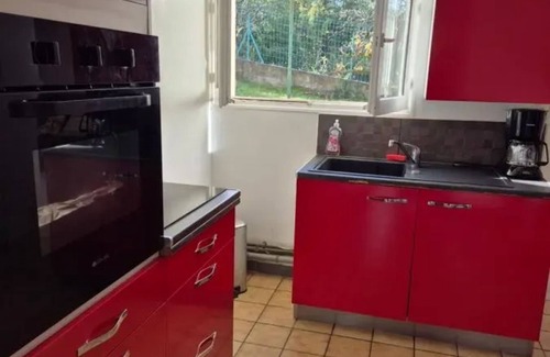 Les Martres-de-Veyre Apartamento | Homerez - Casa Les Martres-de-Veyre