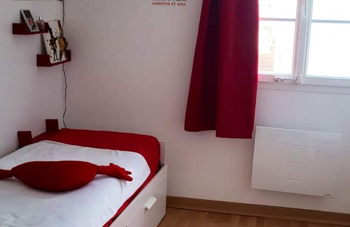 Epiais-les-Louvres Casa | Homerez - House Épiais-lès-Louvres