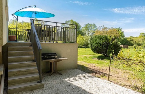Ouzouer-sur-Trezee Casa | Homerez - Casa en Ouzouer-sur-Trézée