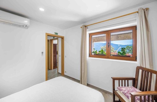 Mondim de Basto Casa | Homerez - Bonita casa para 4 pers. con piscina compartida en Vilar de Ferreiros