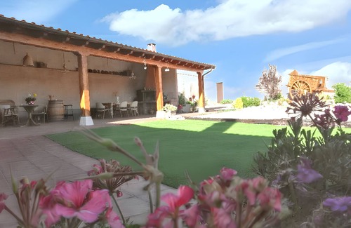 Peral de Arlanza Casa | Homerez - Casa en Peral de Arlanza