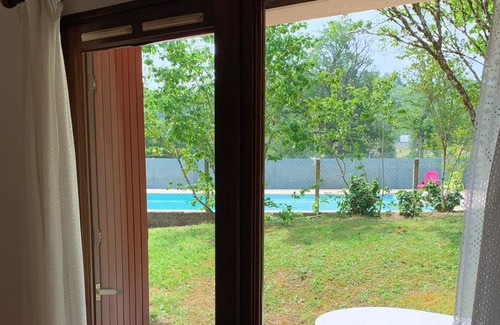 Leyme Casa | Homerez - Casa para 5 pers. con piscina compartida, jardín y terraza en Leyme