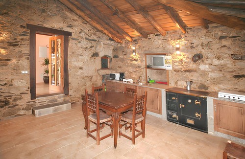 Paradela Casa | Homerez - Casa en Paradela, BBQ