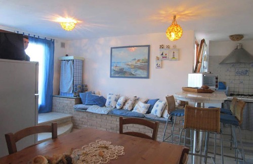 Torre dei Corsari Casa | Homerez - Casa Torre dei Corsari