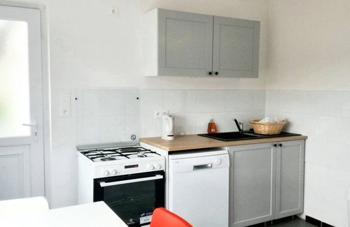 Boucey Casa | Homerez - Casa Pontorson, jardín cercado