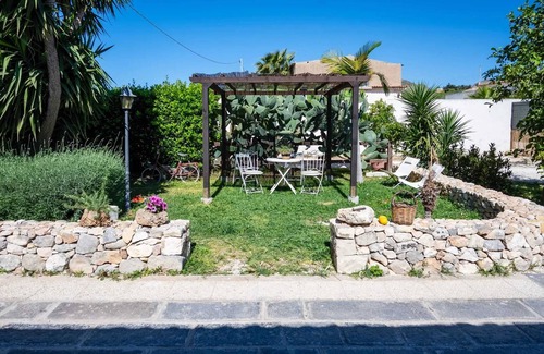 Avola Casa | Homerez - Casa con piscina y jacuzzi
