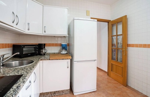 Lepe Casa | Homerez - Acogedora casa en Lepe con piscina compartida.