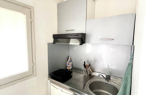 Le Perreux-sur-Marne Apartamento | Homerez - Estudio moderno Le Perreux-sur-Marne 17m²