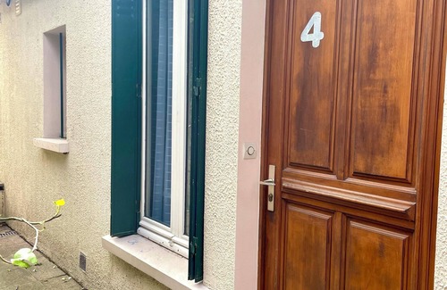 Le Perreux-sur-Marne Apartamento | Homerez - Estudio moderno Le Perreux-sur-Marne 17m²