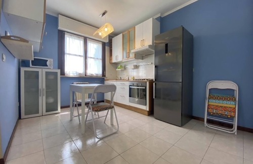 Vercelli Apartamento | Homerez - Apartamento moderno en Vercelli - 50 m² con balcón