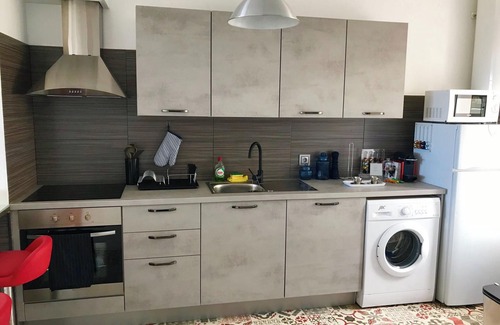 Imaculado Coracao de Maria Apartamento | Homerez - Apartamento moderno en Funchal con vista al mar 70 m²