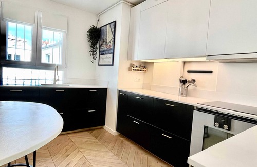 L'Europe Apartamento | Homerez - Apto moderno en París, cerca de Monceau