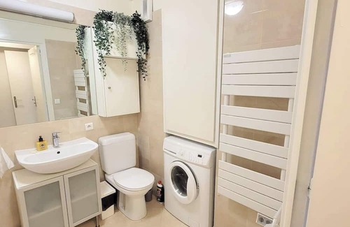 Arts-et-Metiers Apartamento | Homerez - Nice apartement for 2 ppl. at Paris
