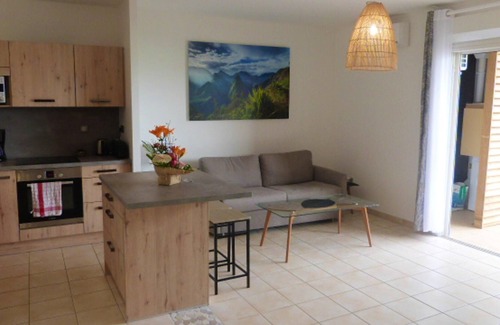 Carosse Apartamento | Homerez - Apartamento a 2 km de la playa para 4 pers. con terraza en Saint-Paul