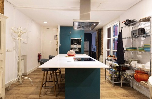 Centro histórico de Bilbao Apartamento | Homerez - Bonito apartamento para 6 pers. en Bilbao