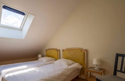 Moussy Casa | Homerez - Nice house for 7 ppl. with garden and terrace at Moussy