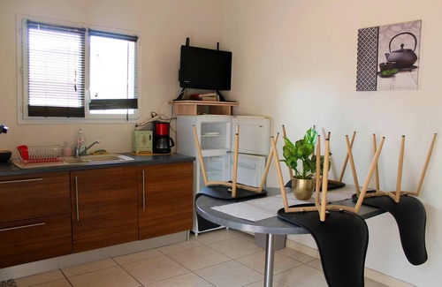 Latrape Casa | Homerez - Nice house for 5 ppl. with shared pool and terrace at Latrape