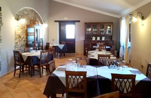 Ogliastro Cilento Apartamento | Homerez - Bonito estudio a 10 km de la playa para 3 pers. en Ogliastro Cilento