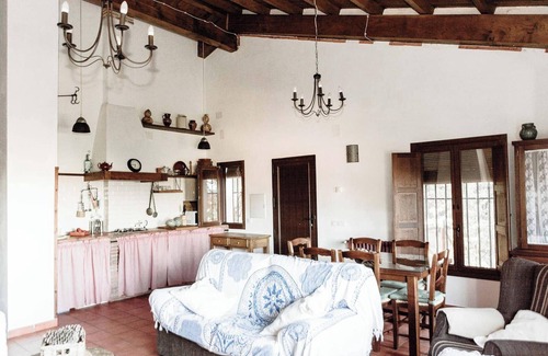 Monesterio Villa | Homerez - Villa tranquila en Monesterio con piscina privada
