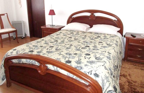 Sobral de Monte Agraco Casa | Homerez - House for 6 ppl. with garden and terrace at Sobral de Monte Agraço